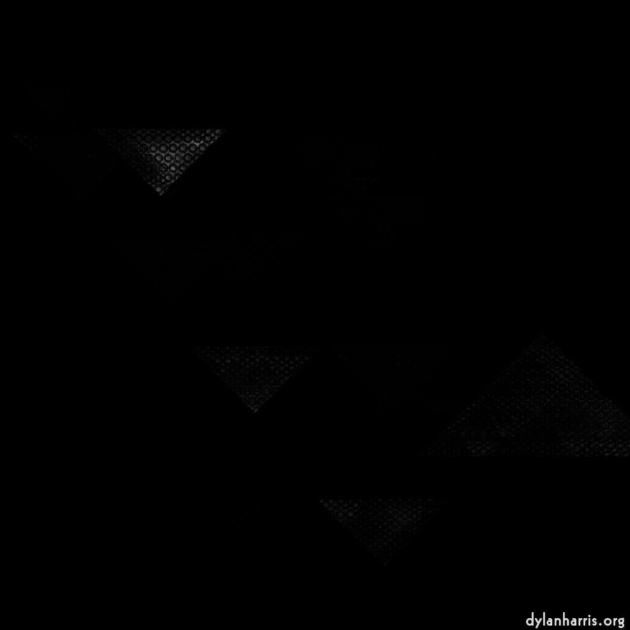 image: spiros auto - mouse or pen :: triangle 2