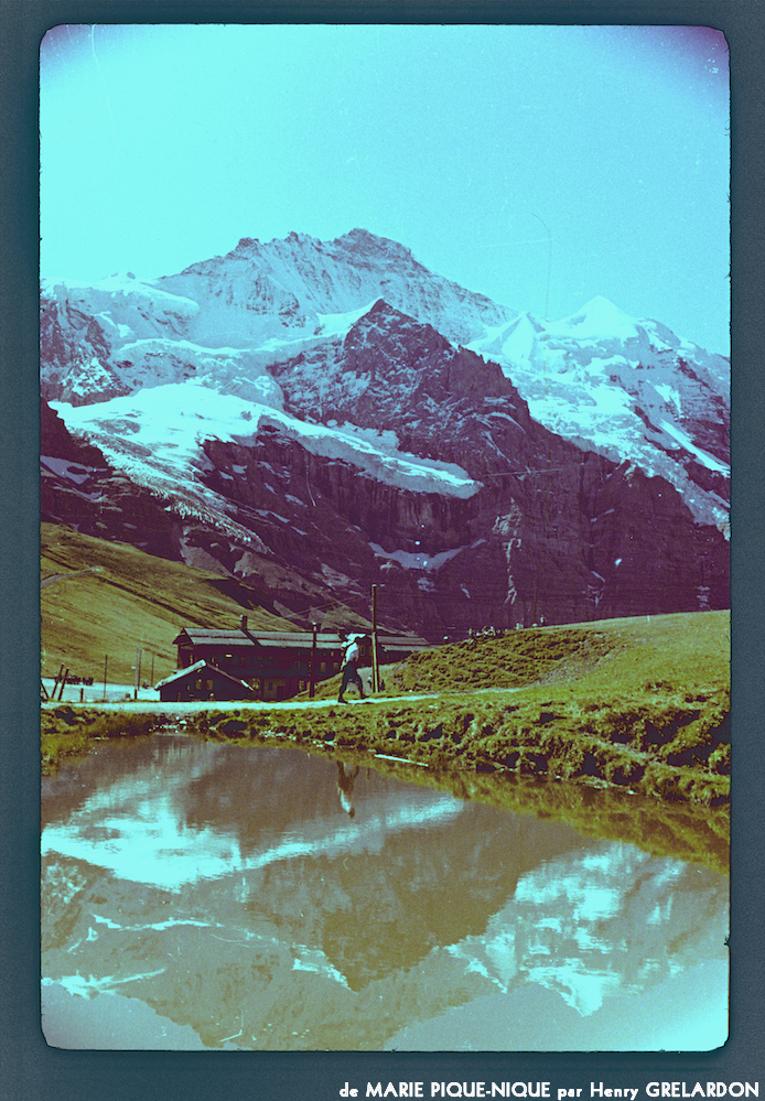 image: This is ‘
marie pique–nique 5
’.