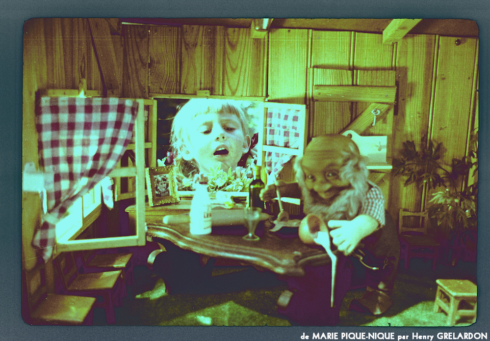 image: This is ‘
marie pique–nique 6
’.