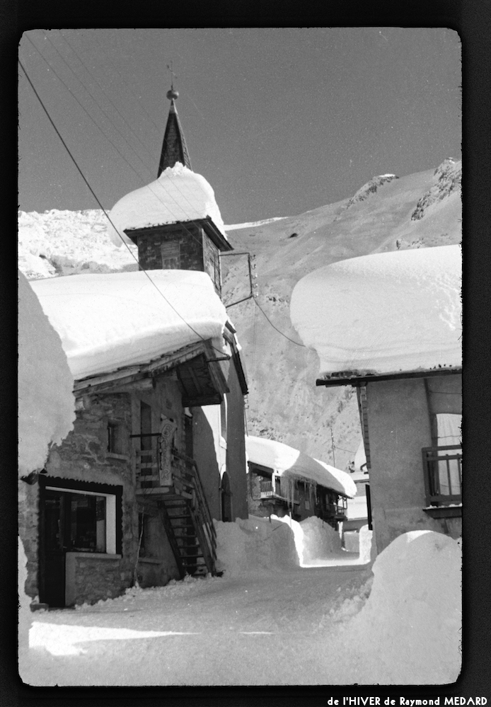 image: This is ‘
l’hiver 2
’.