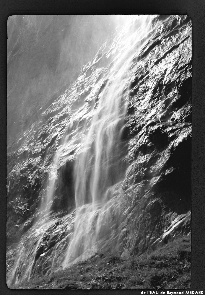 image: This is ‘
l’eau 12
’.