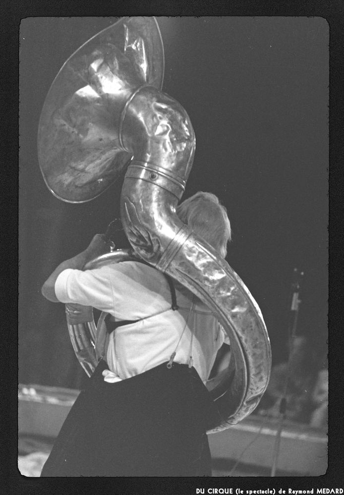 image: This is ‘
LE CIRQUE (le spectacle) 35
’.