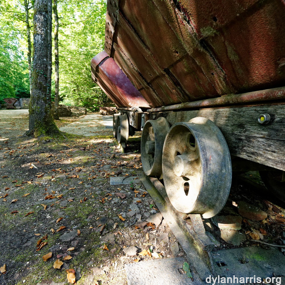 image: This is ‘
belvaux (x) 1
’.