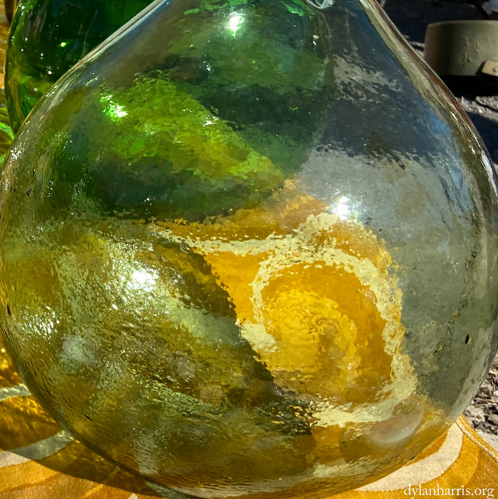 image: This is ‘
cheniàres 2
’.