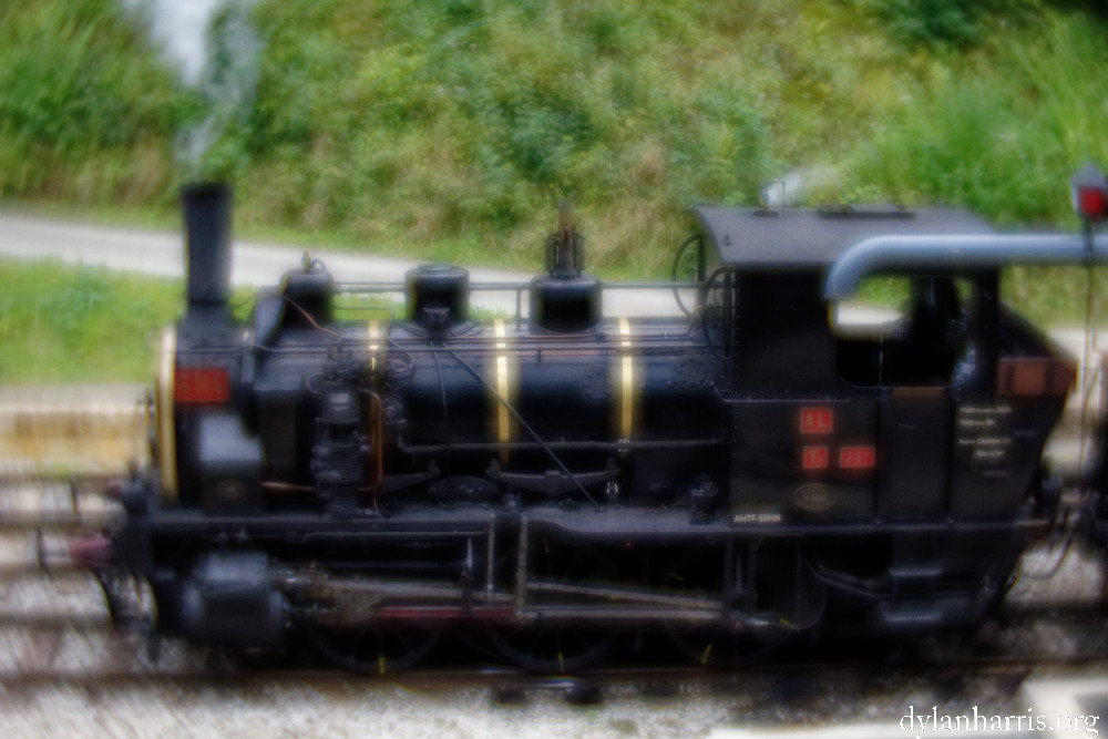 image: This is ‘
train (xvii) 3
’.