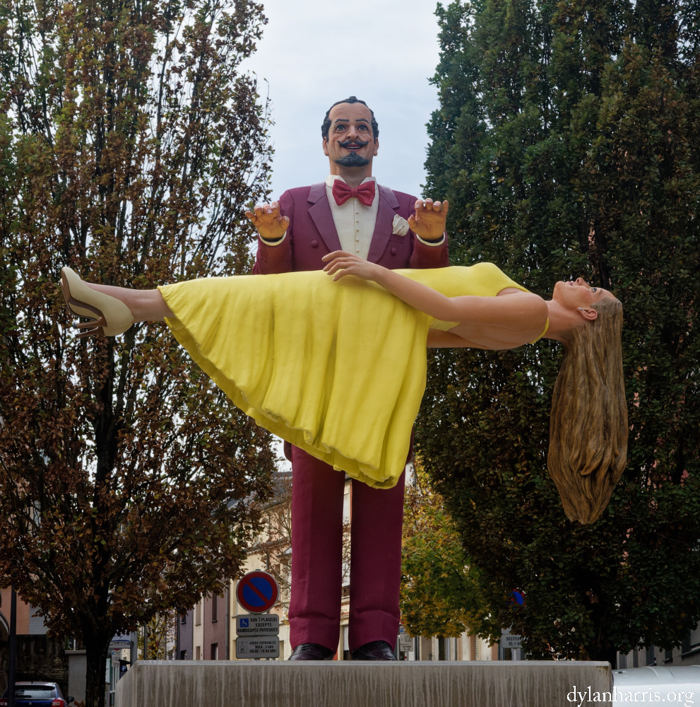 image: This is ‘
nothing is permament (xii) 2
’.