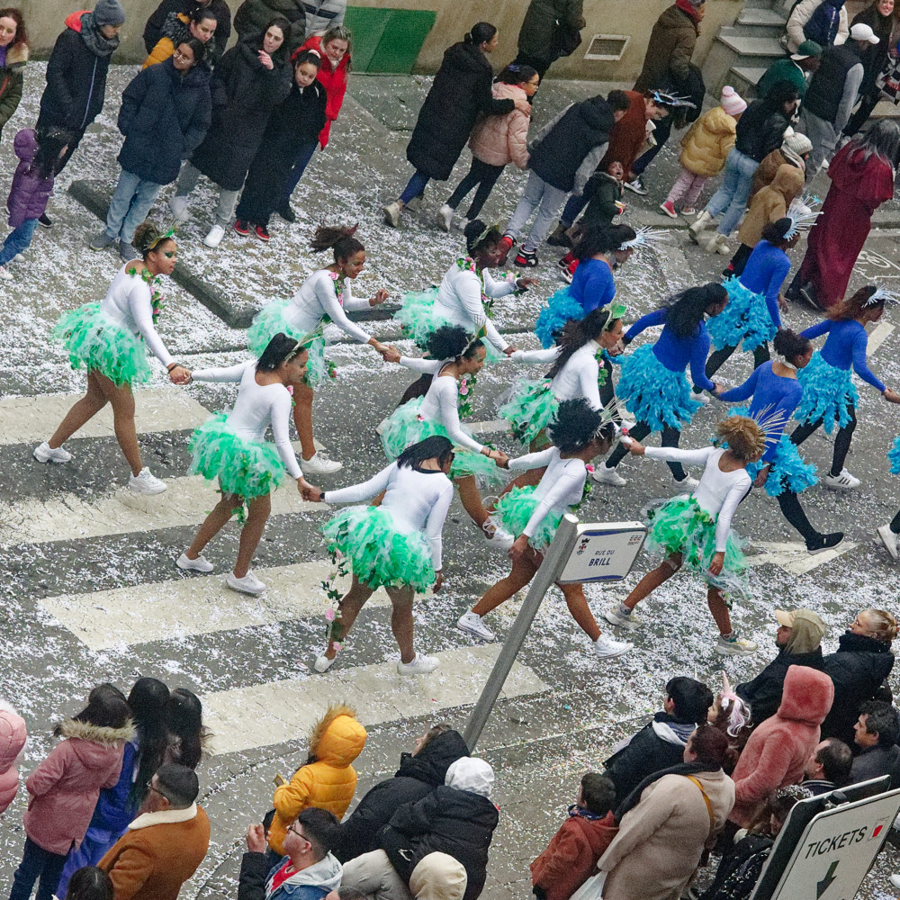 image: This is ‘
esch/uelzecht (xxxiii) 3
’.