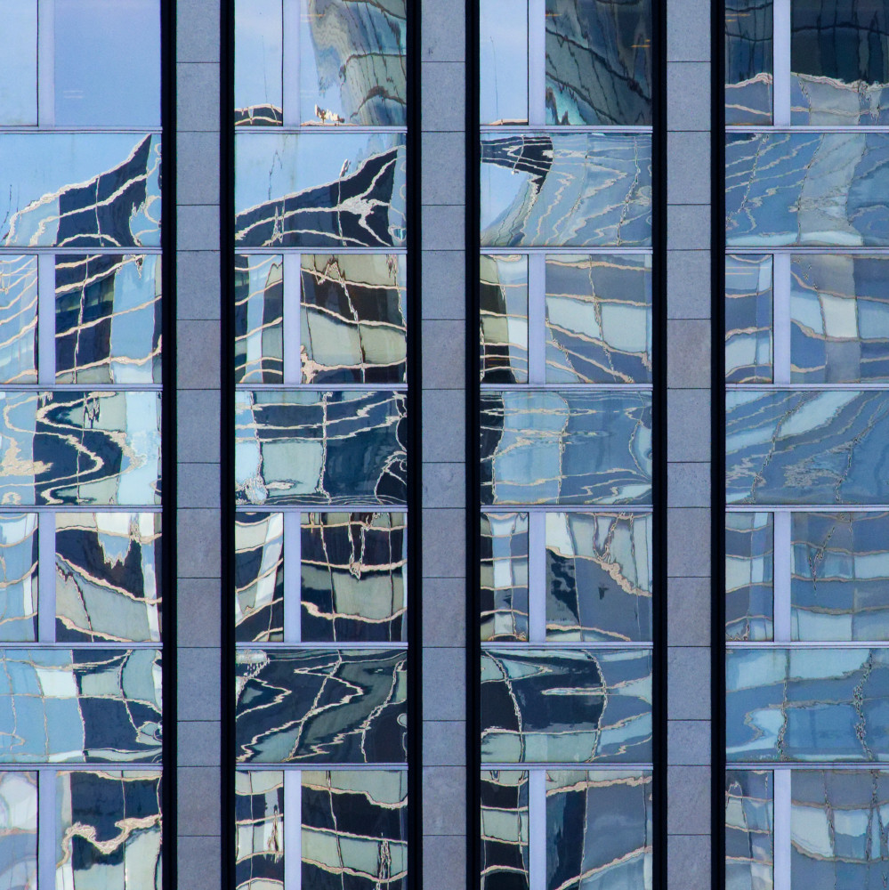 image: This is ‘
la défense (lxi) 3
’.