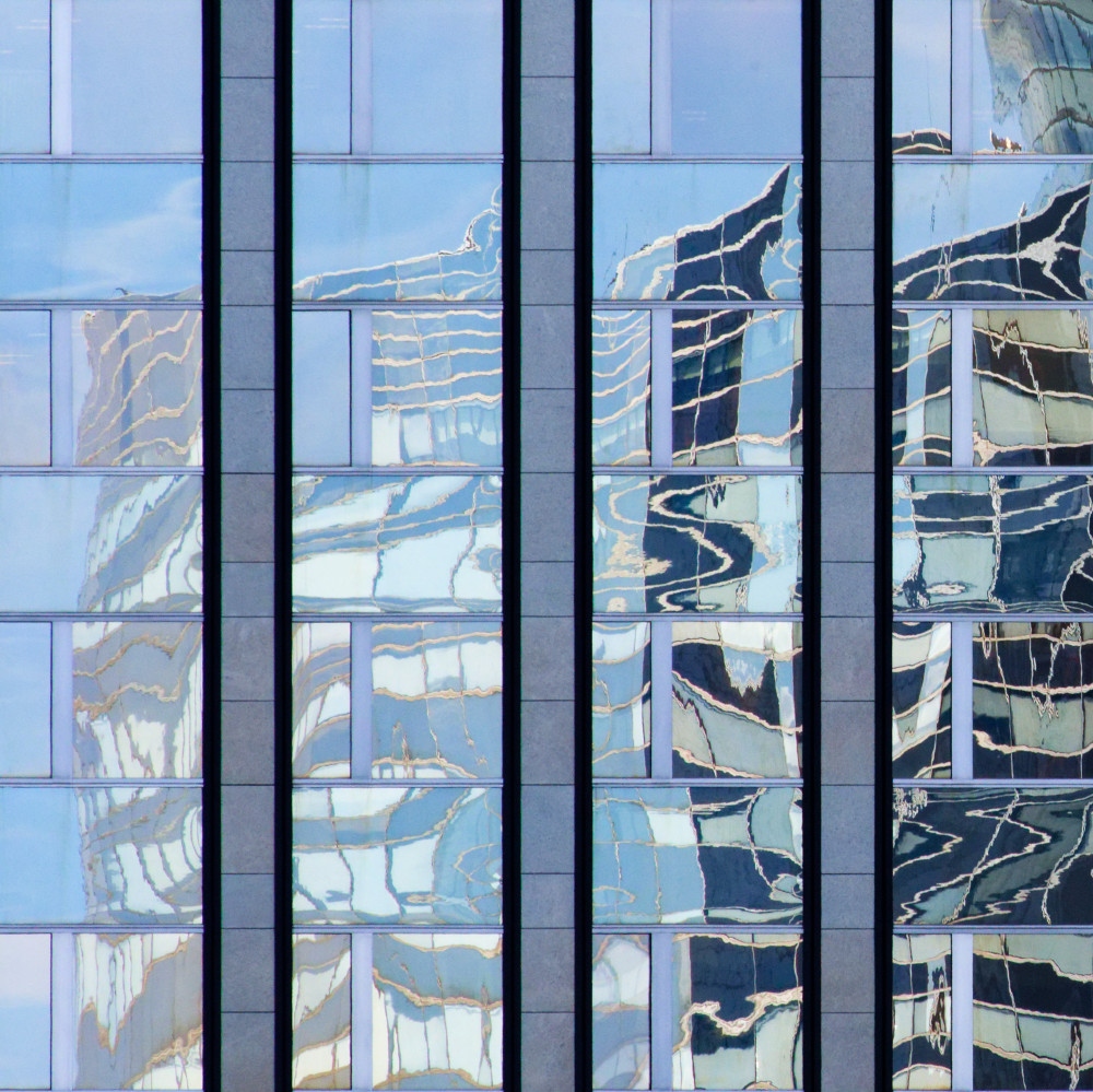 image: This is ‘
la défense (lxi) 4
’.