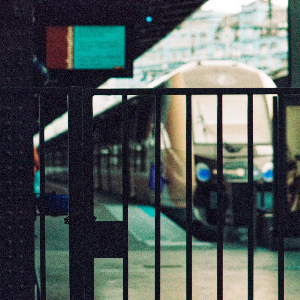 image: This is ‘
paris (xix) 4
’.