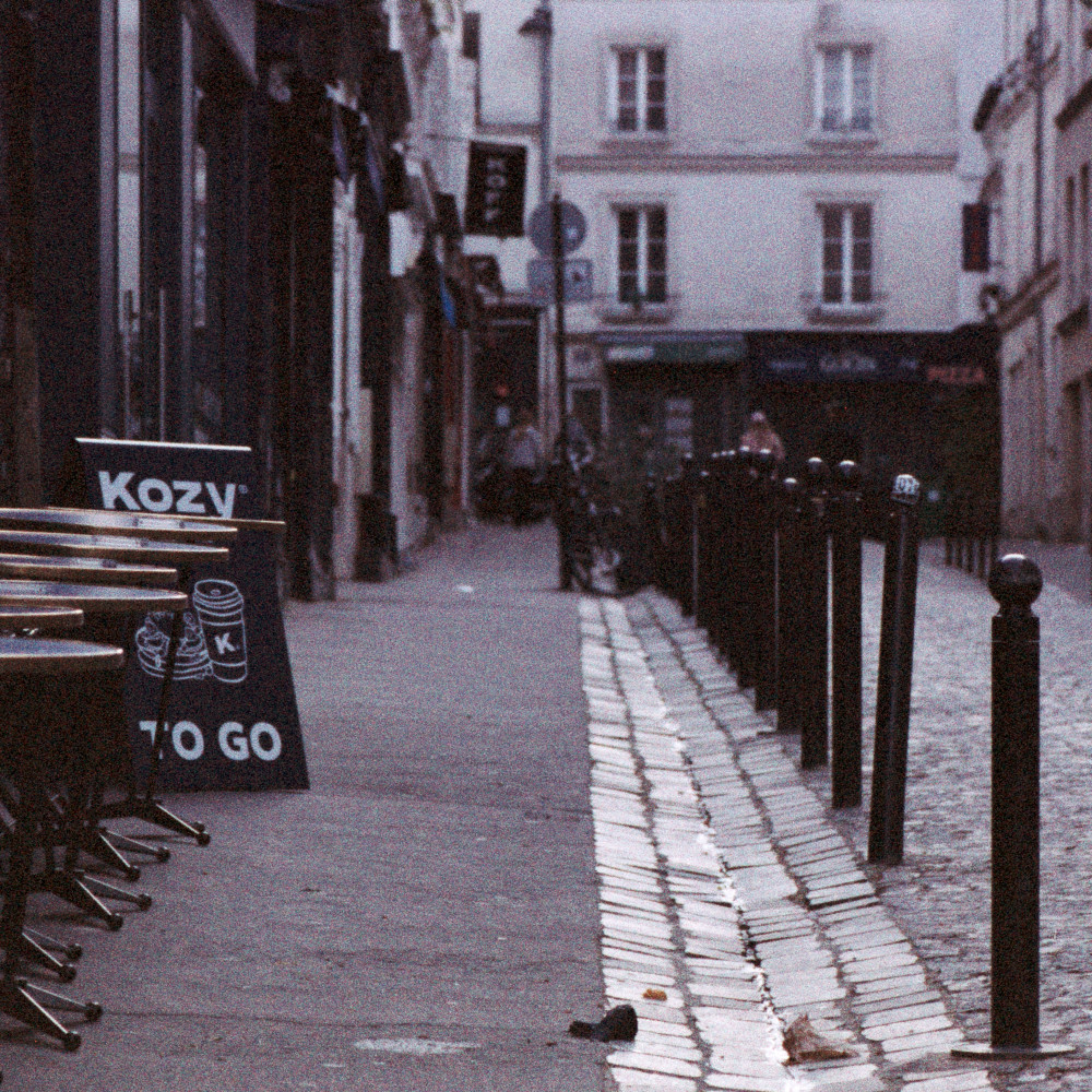 image: This is ‘
montmartre (xix) 1
’.