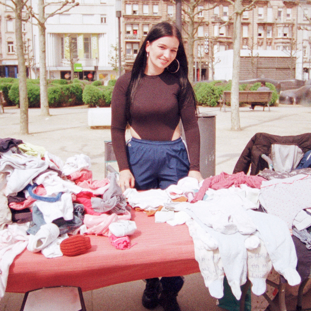 image: This is ‘
floumaart (v) 1
’.