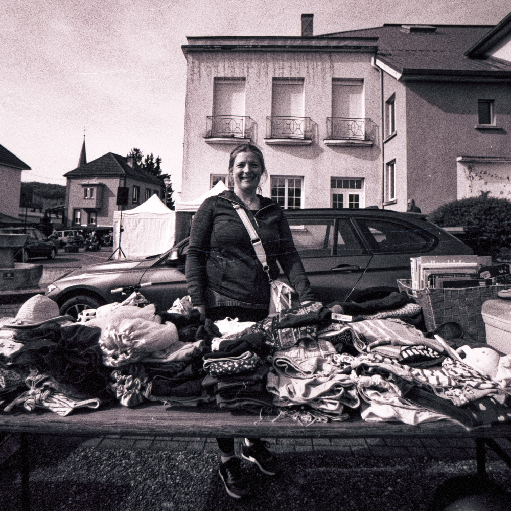 image: This is ‘
brocante (vi) 1
’.