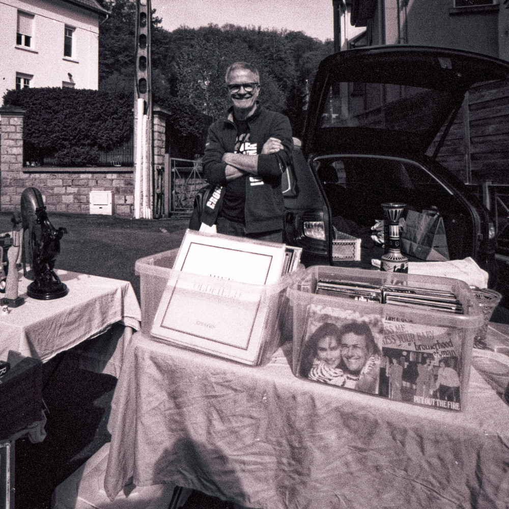image: This is ‘
brocante (vi) 3
’.