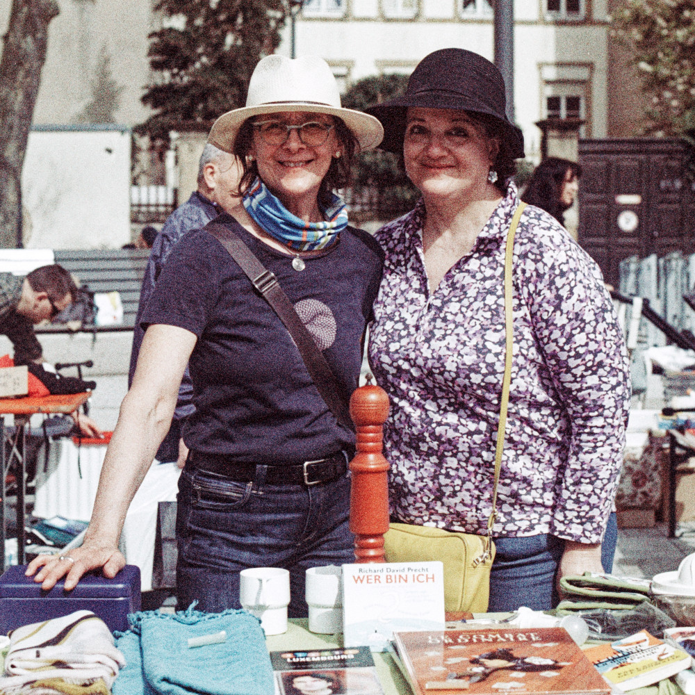 image: This is ‘
floumaart (viii) 1
’.