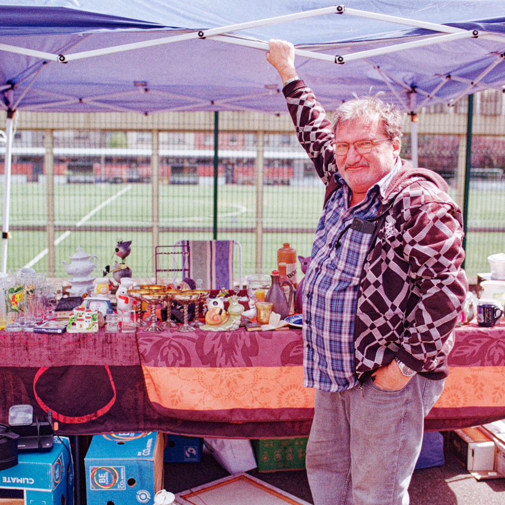 image: This is ‘
floumaart (x) 4
’.