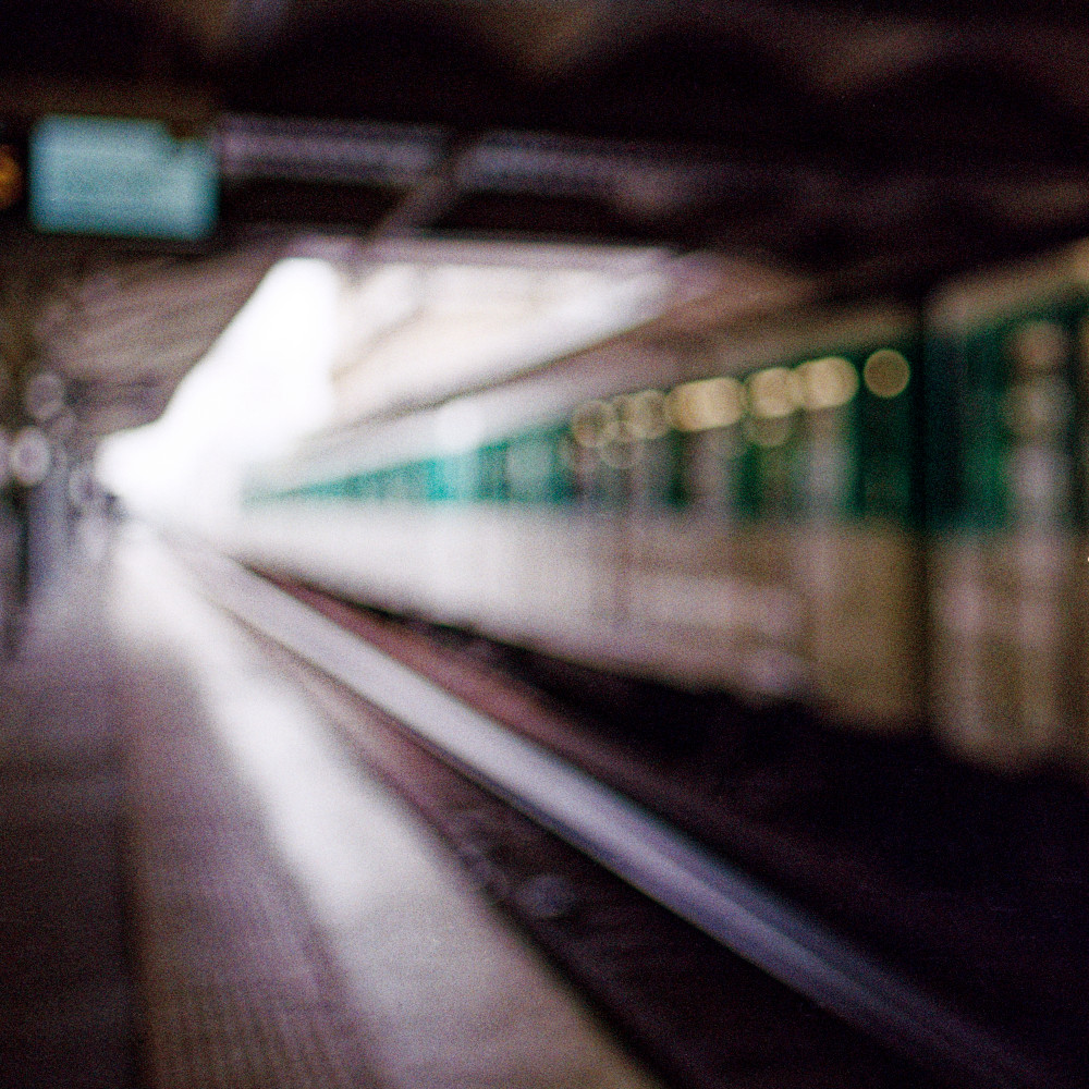 image: This is ‘
metro (vi) 3
’.