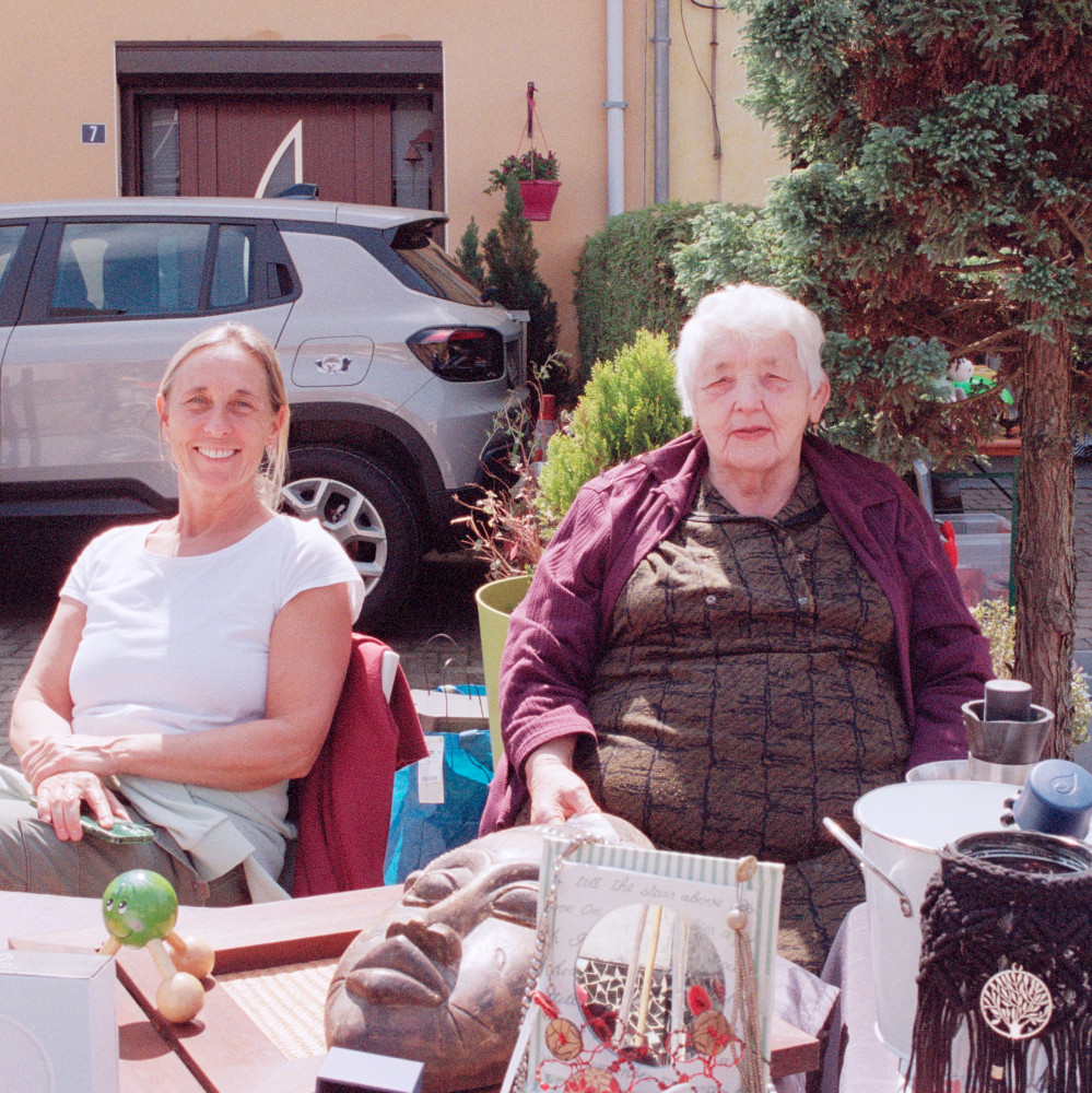 image: This is ‘
brocante (xxi) 5
’.