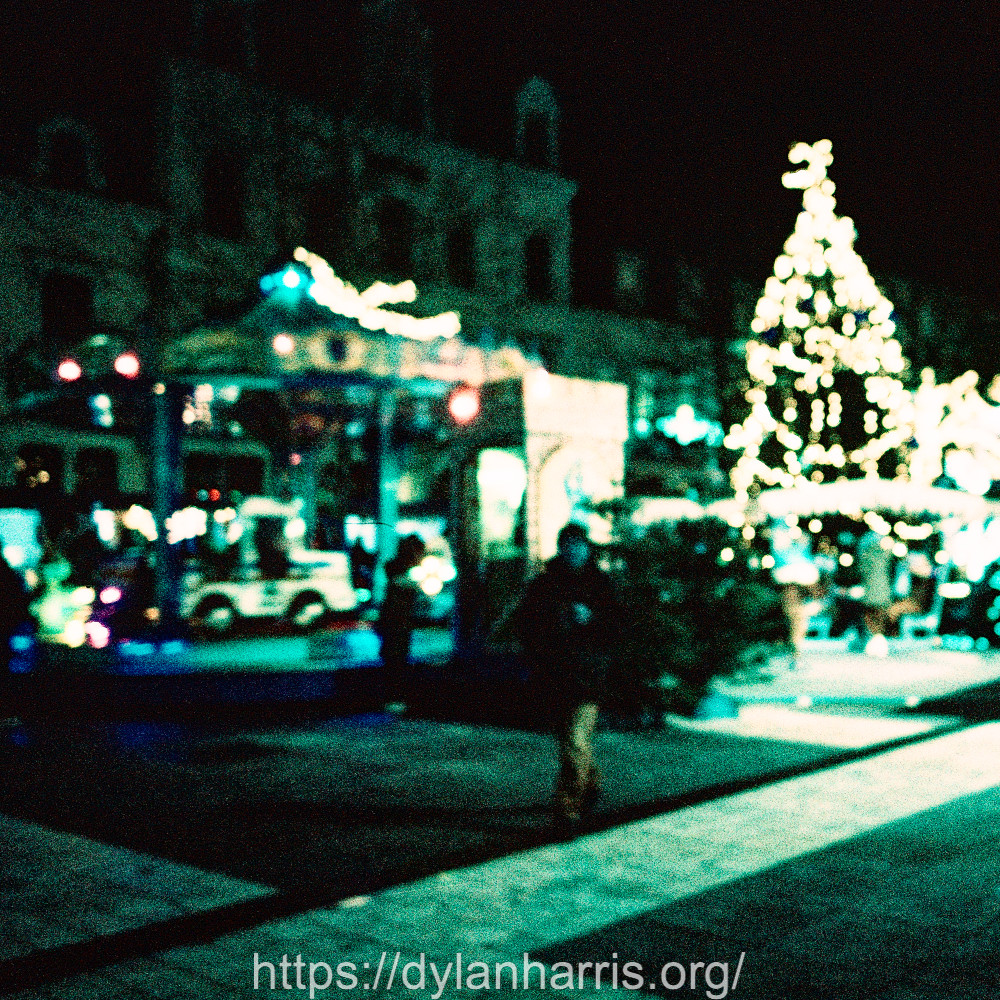 image: This is ‘
christmas lights (i) 5
’.