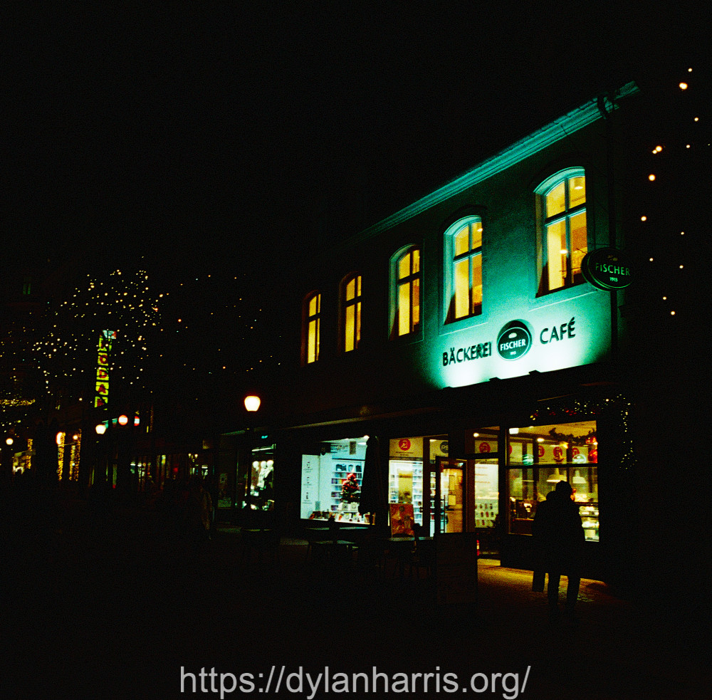 image: This is ‘
christmas lights (i) 6
’.