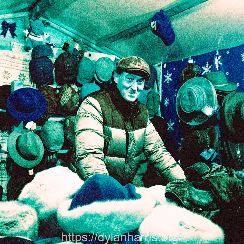 image: This is ‘
christmas market (iv) 5
’.