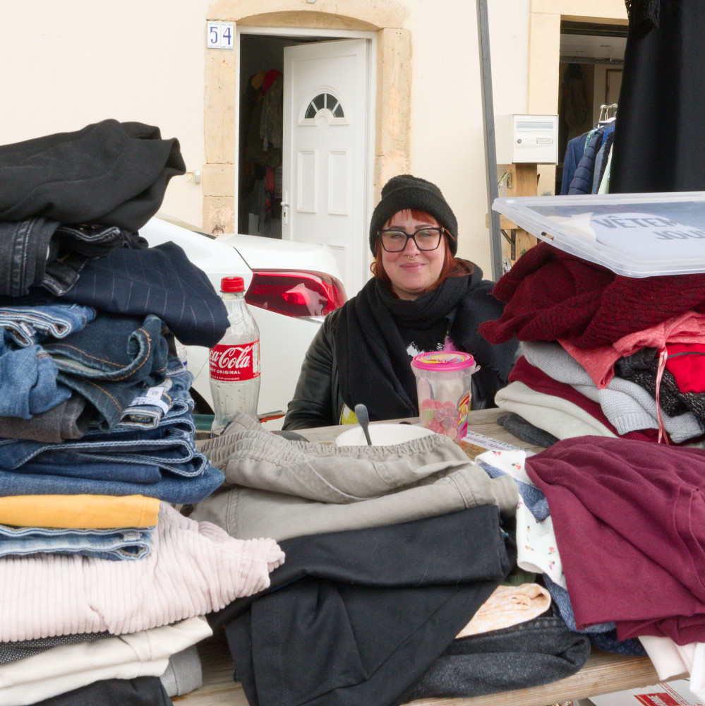 image: This is ‘
brocante (xliv) 2
’.