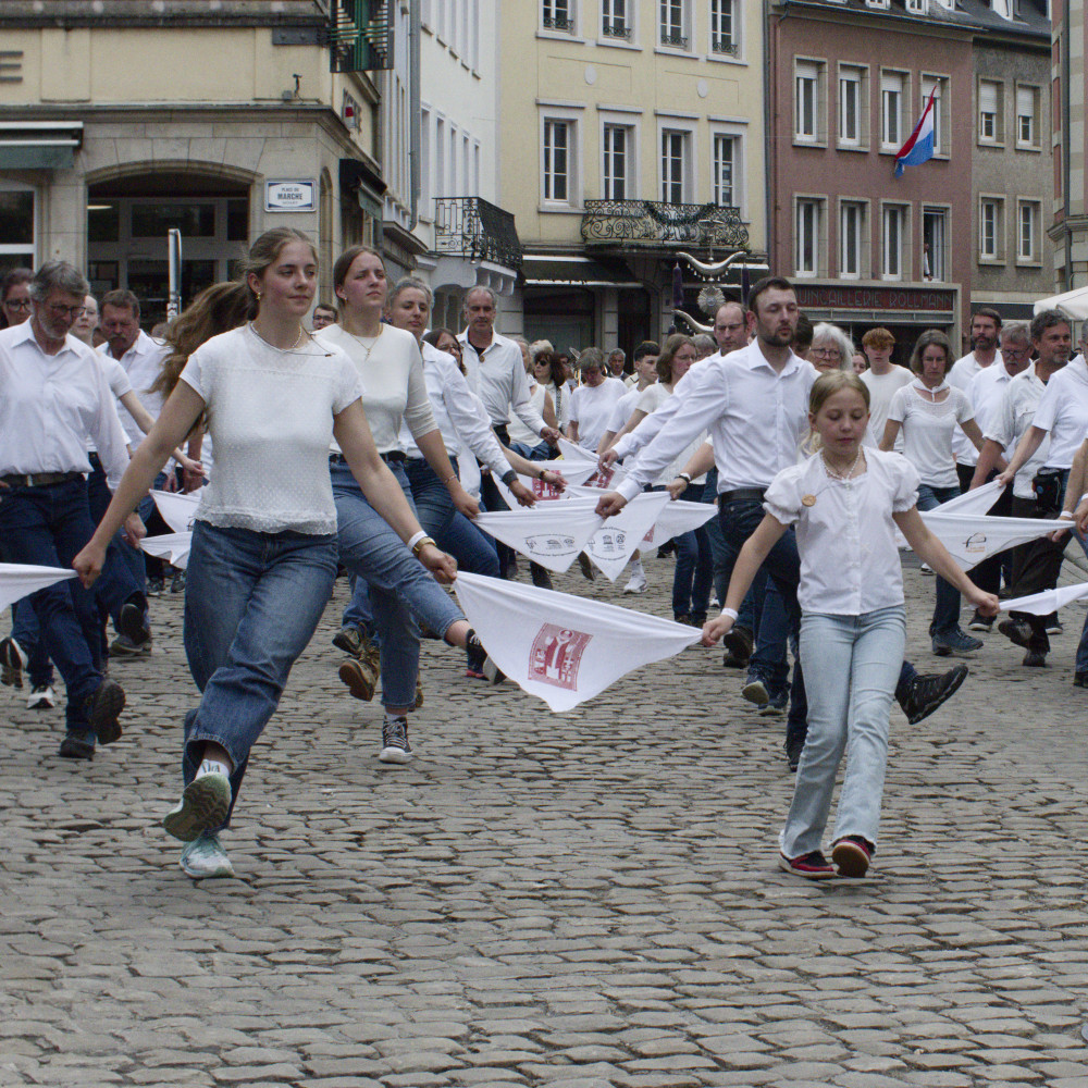 image: This is ‘
echternach (ii) 6
’.