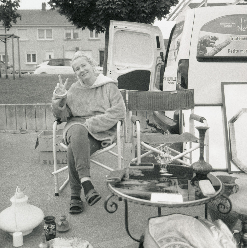 image: This is ‘
brocante (liv) 6
’.