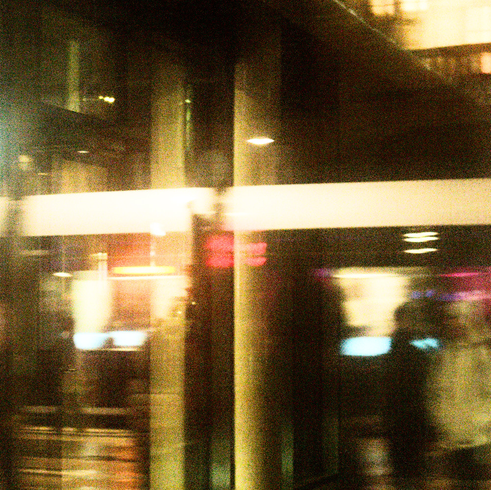 image: This is ‘
tram (i) 3
’.