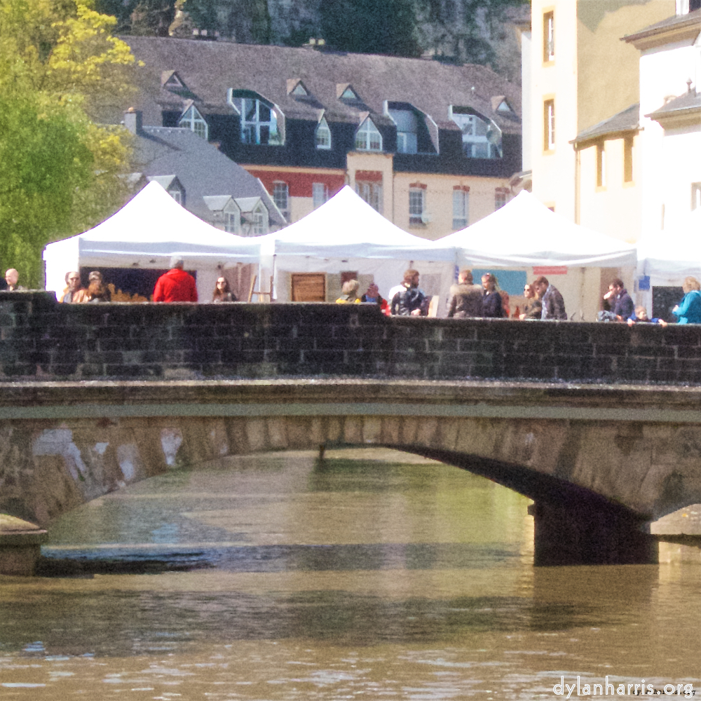 image: This is ‘
konscht am gronn (i) 3
’.