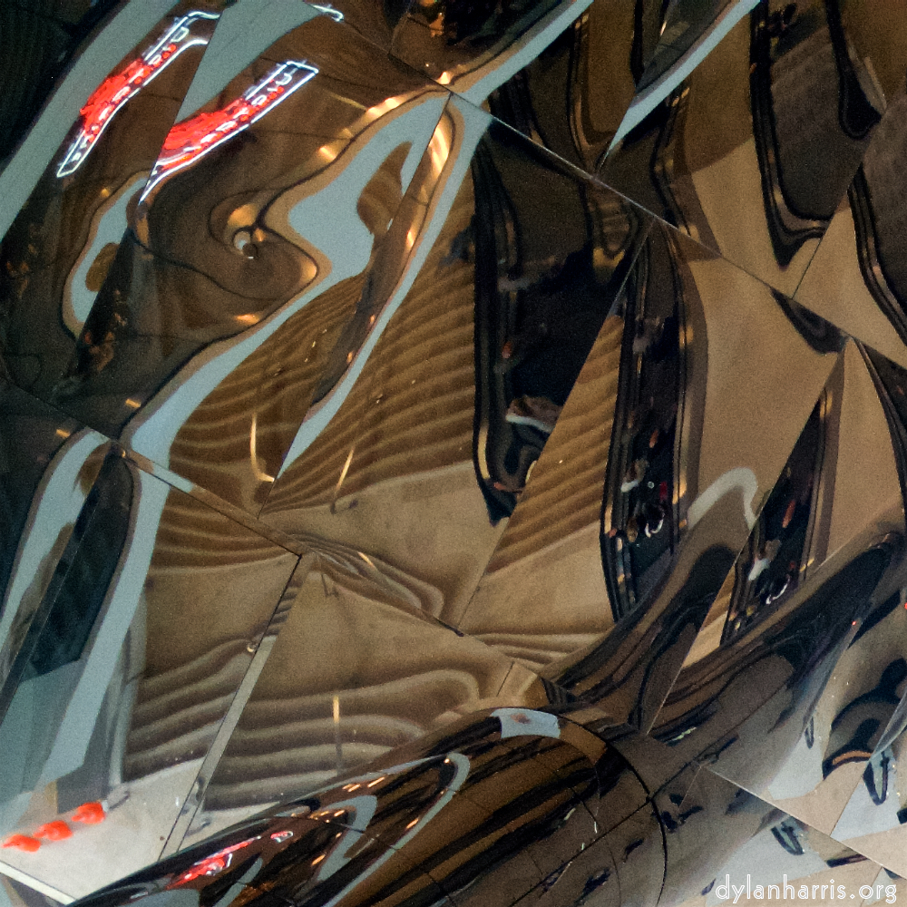 image: This is ‘
flower (xx) 5
’.