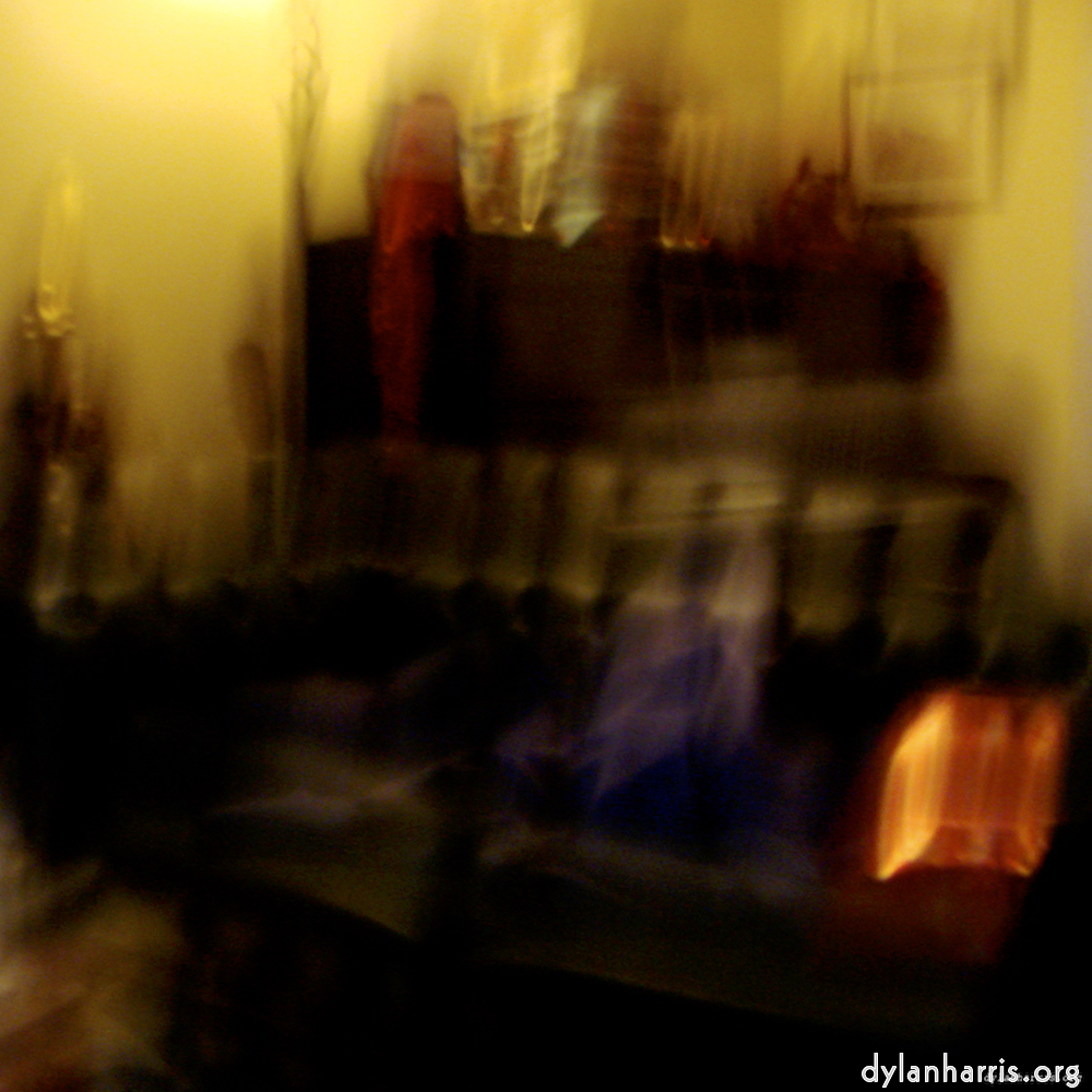 image: This is ‘
paris (xvii) 7
’.