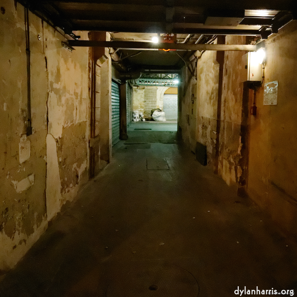 Image 'nuit (iv) 3'.