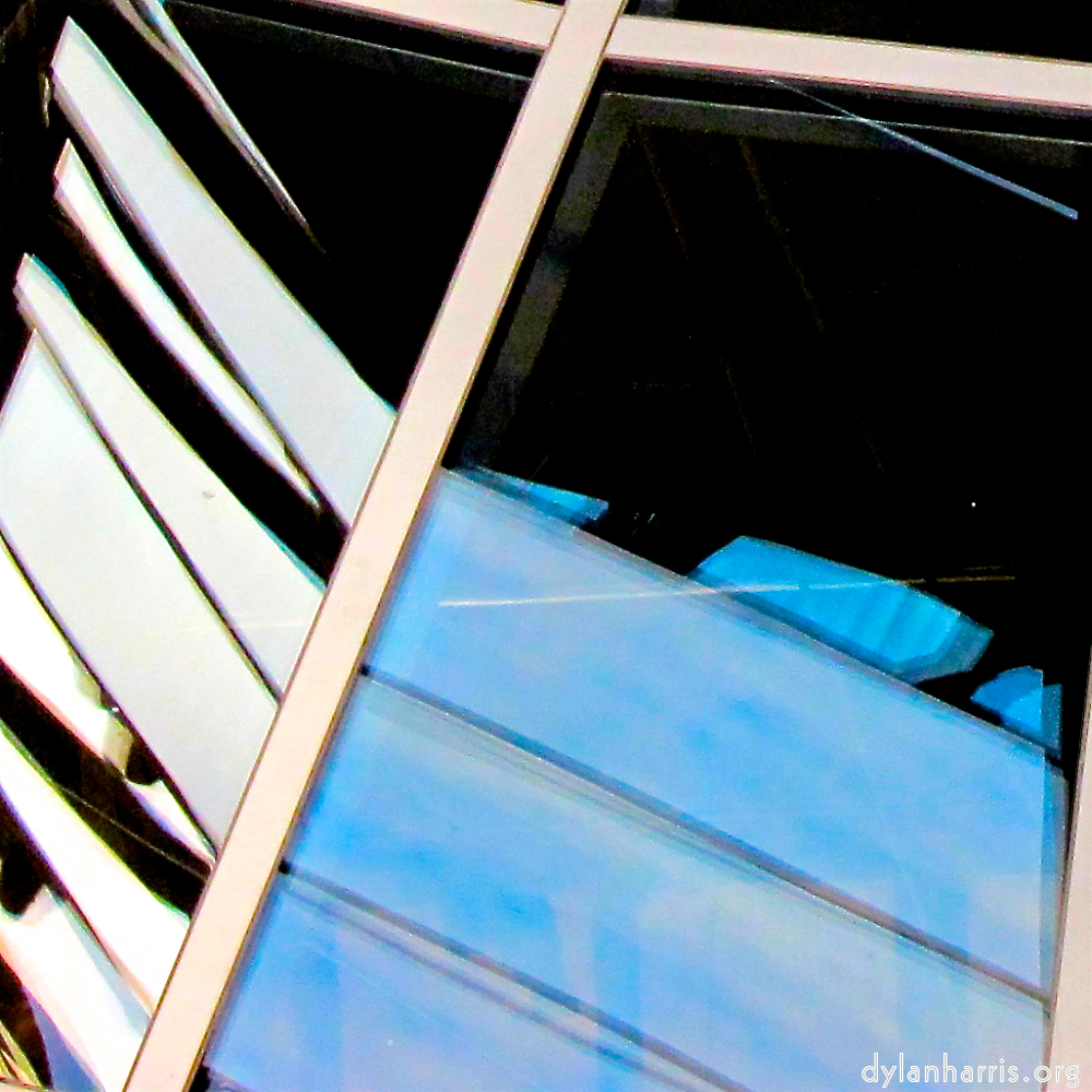 image: This is ‘
berlin (i) 4
’.