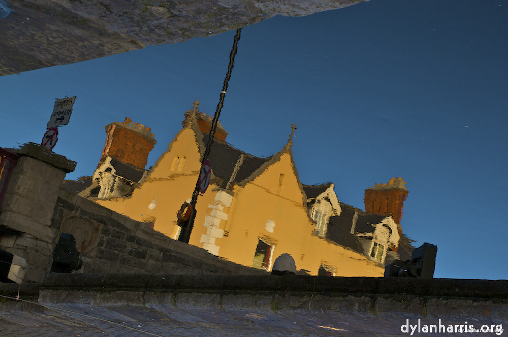 Image 'water (iii) 7'.