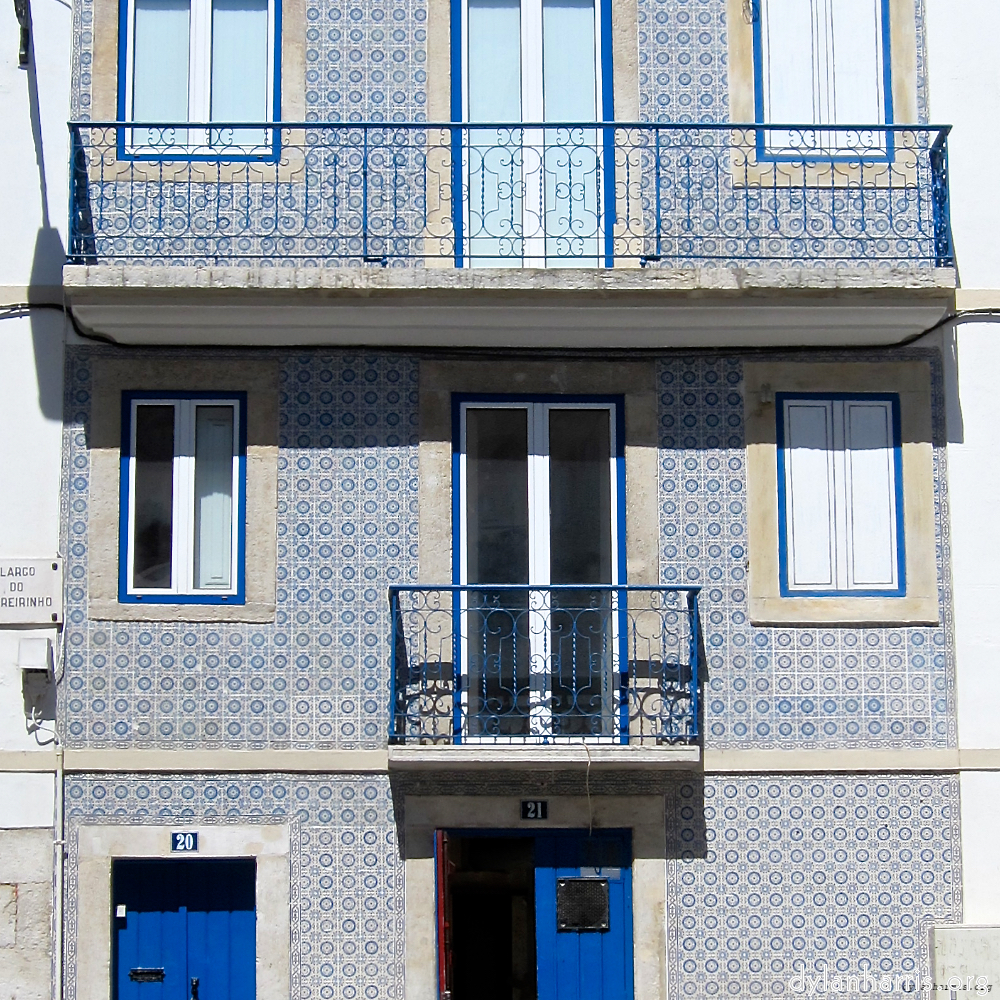 image: This is ‘
lisbon (ii) 5
’.