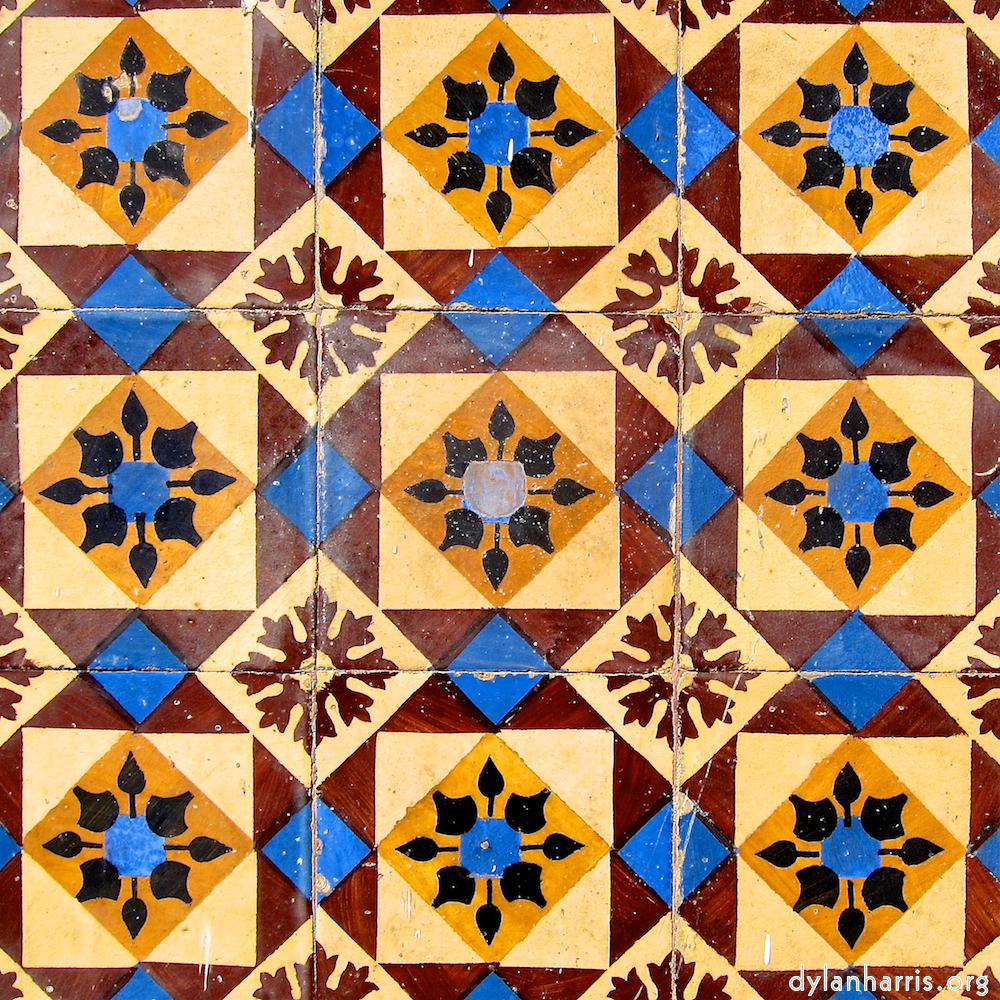 image: This is ‘
lisbon (v) 6
’.