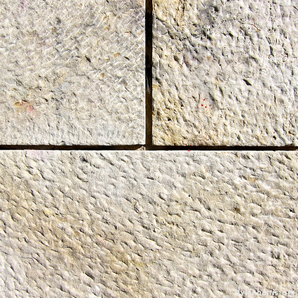 image: This is ‘
lisbon (v) 7
’.