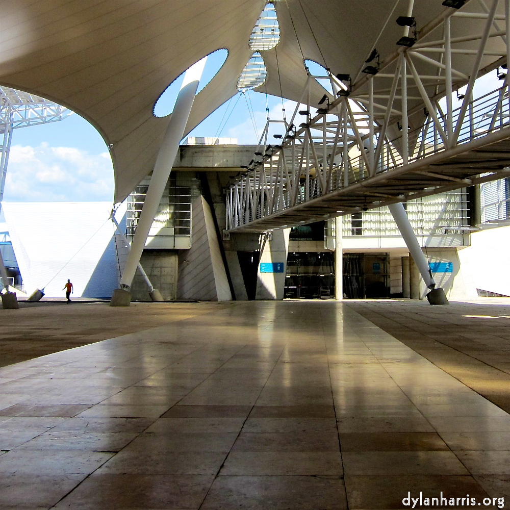 image: This is ‘
lisbon (vi) 10
’.