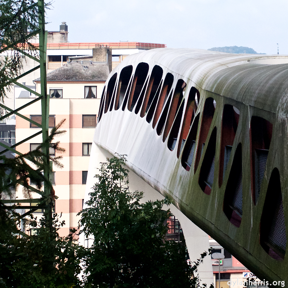 image: This is ‘
autumn (i) 4
’.