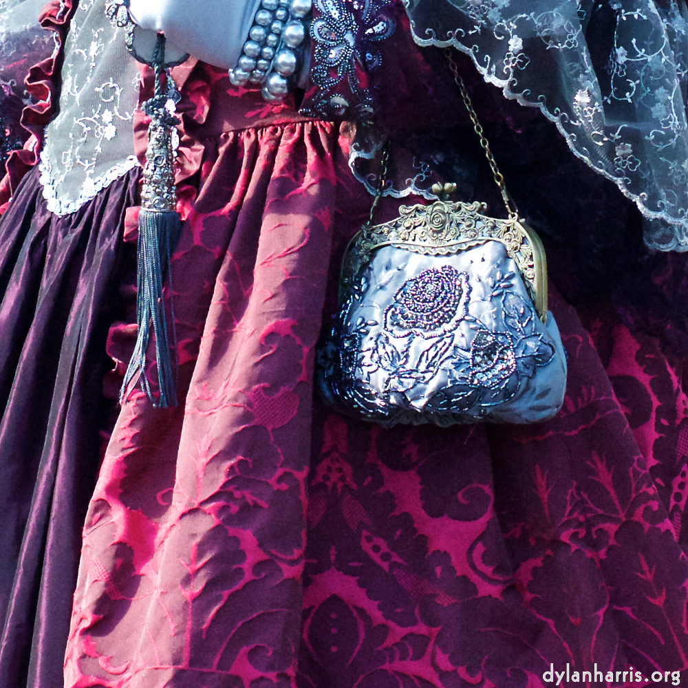 Image 'longwy (i) 2'.