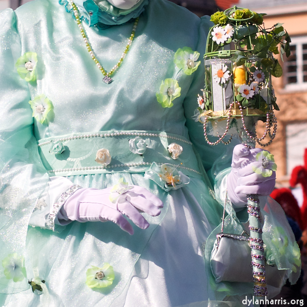 image: This is ‘
longwy (ii) 4
’.