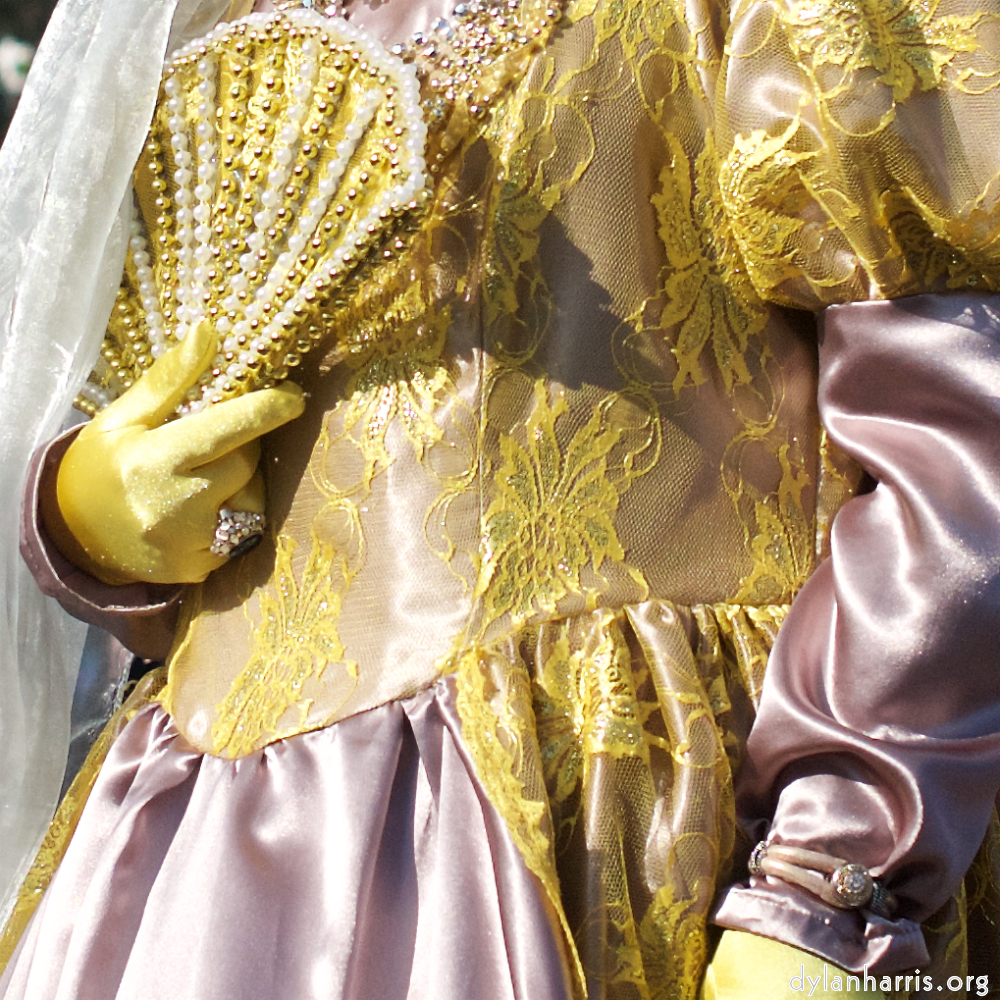 image: This is ‘
longwy (ii) 6
’.