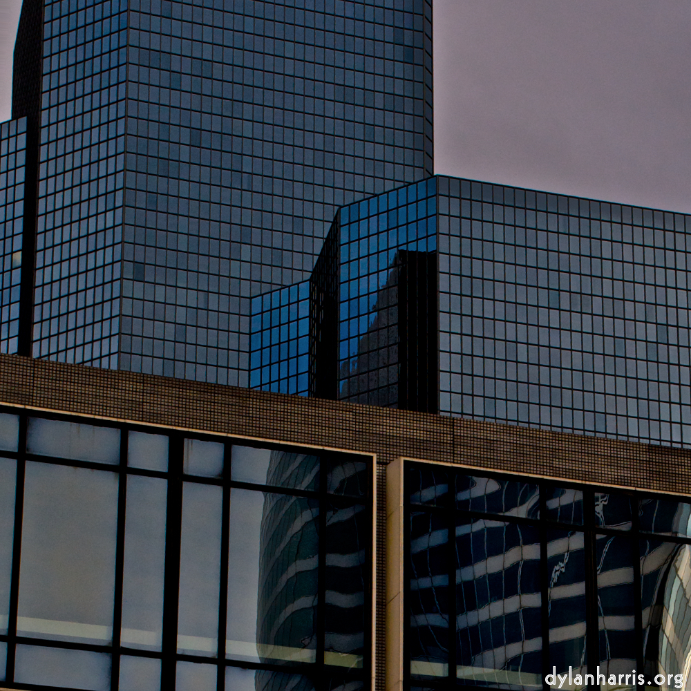 Image: Image 'la défense (i) 6'.