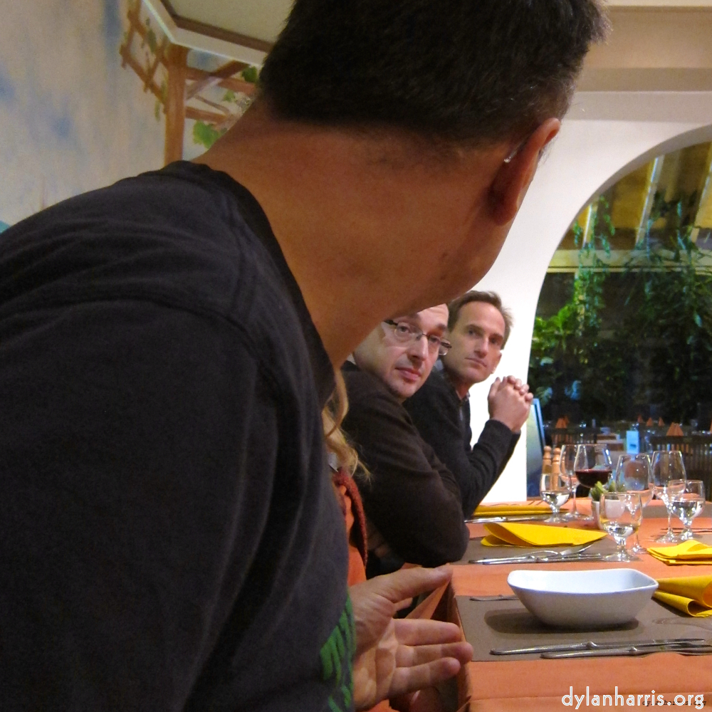 Image: Image 'LU (i) 1'.