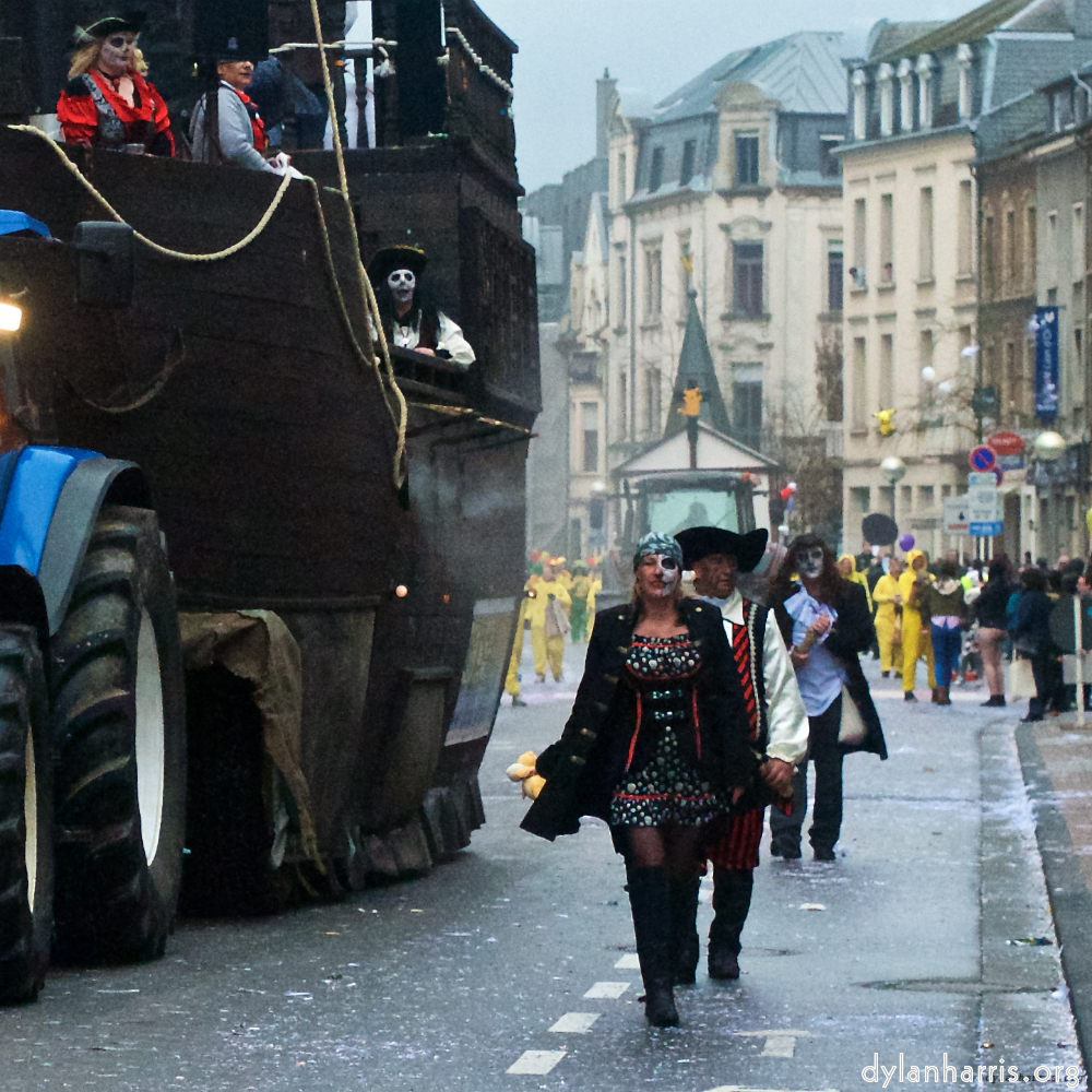 Image: Image 'esch–sur–alzette (xii) 2', at Escher Déiereesch, head and torso of a doe.