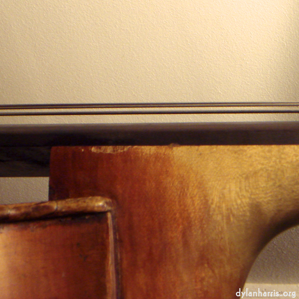 image: This is ‘
paris (x) 2
’.