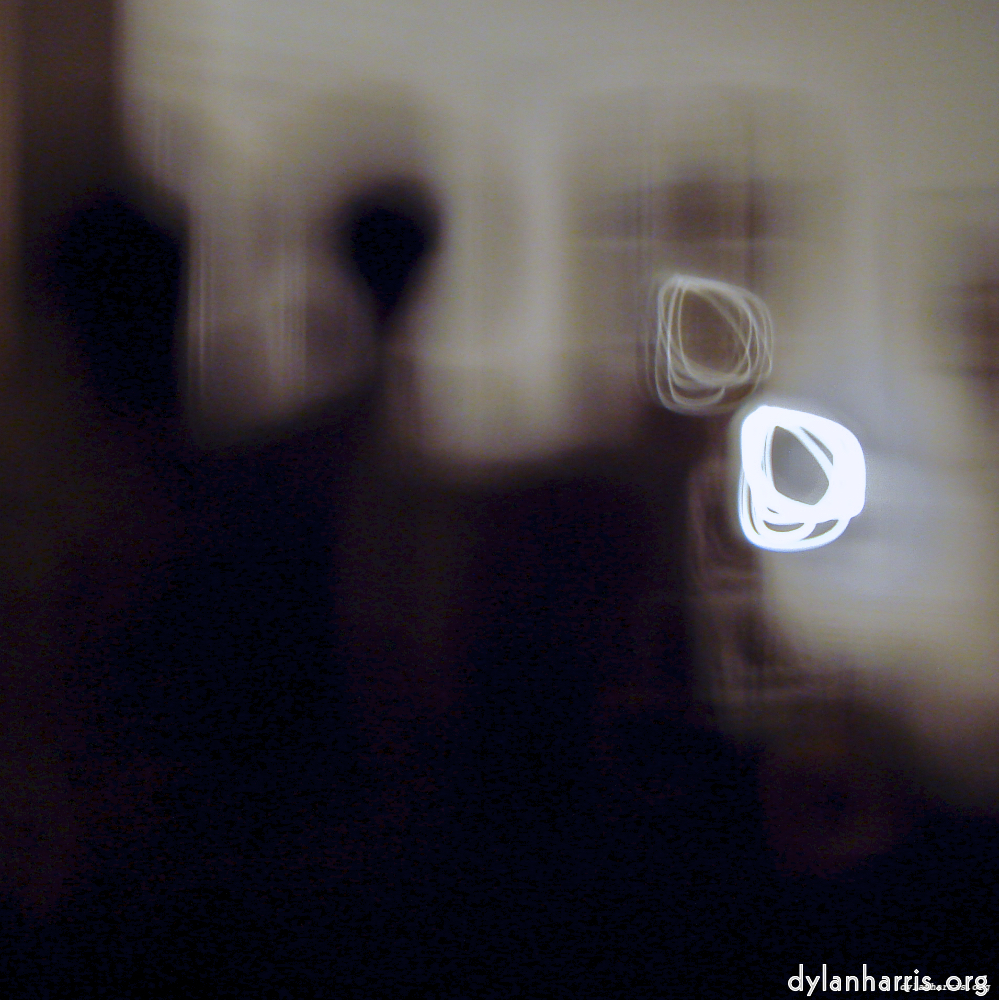 image: This is ‘
paris (x) 3
’.