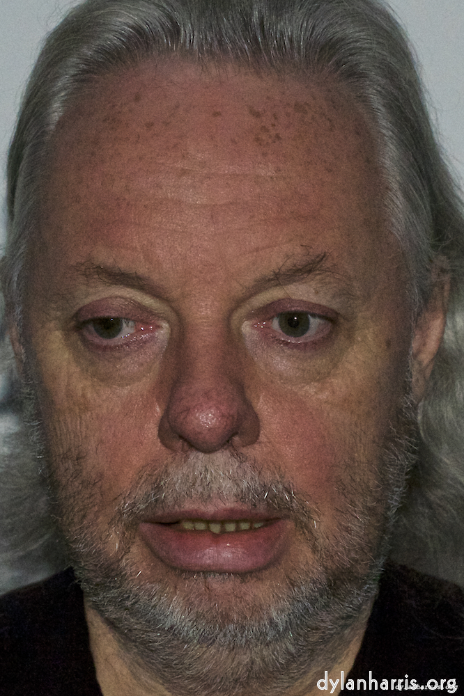 Image 'auto (ix) 4'.