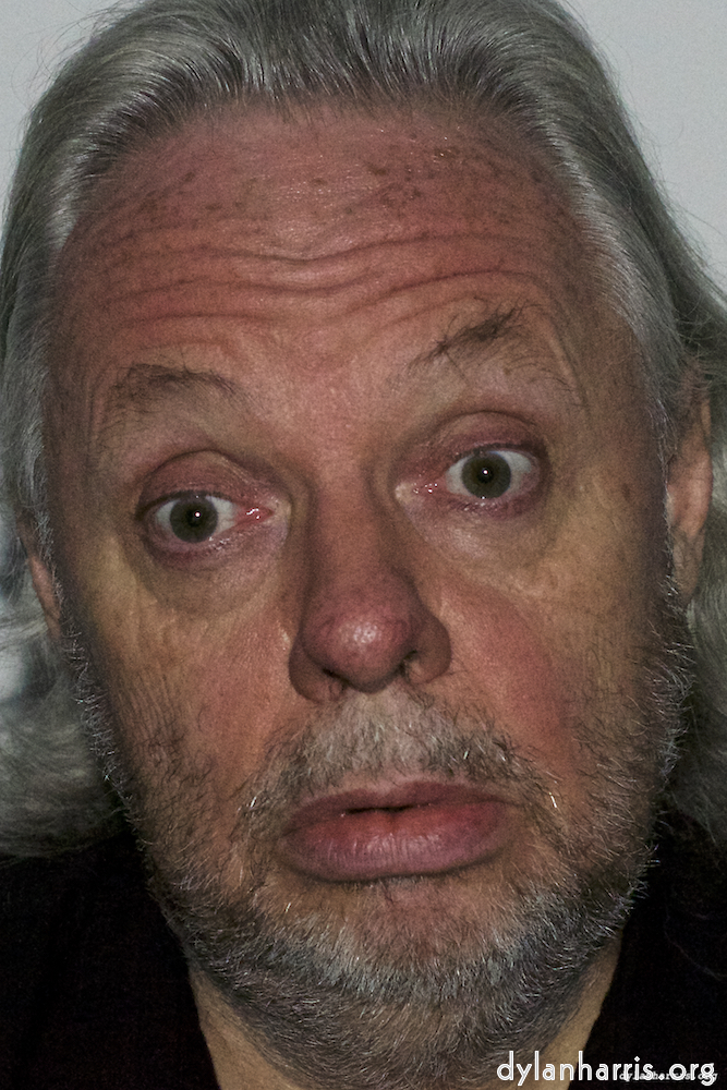 Image 'auto (ix) 6'.